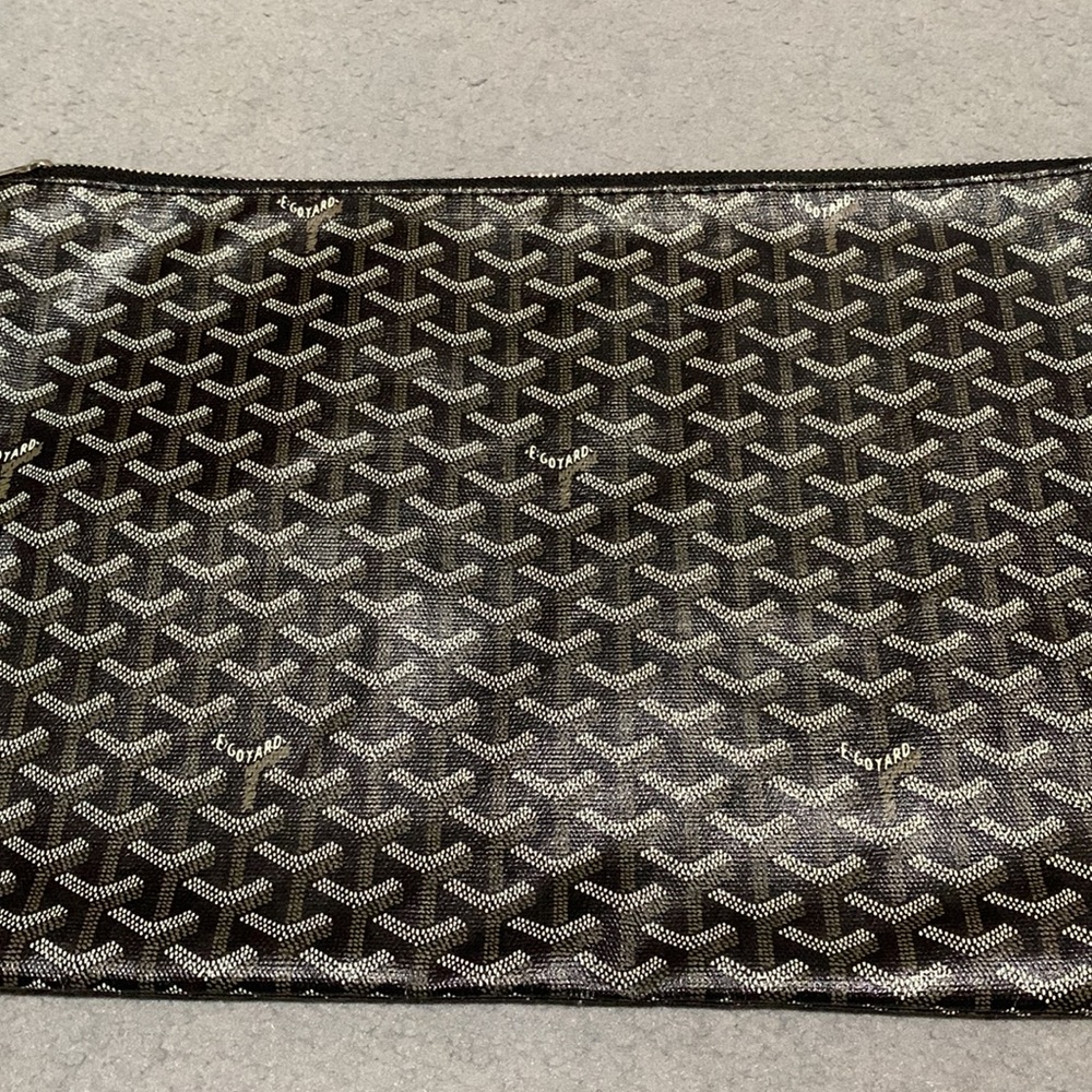 Goyard Senat GM Pouch - Authentic - Picture 7 of 8